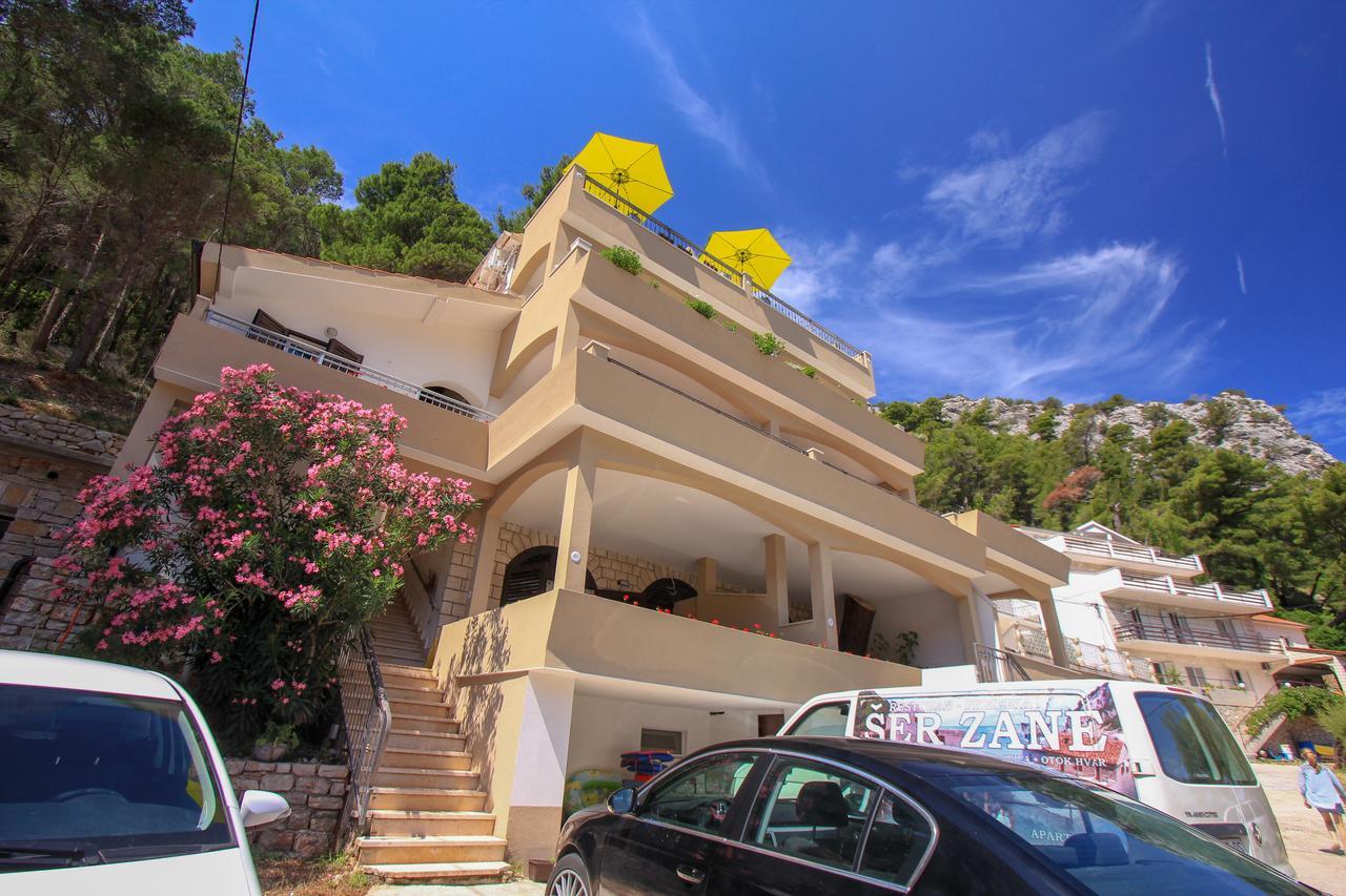 Apartment Cesare 3 Zastražišće Exterior foto